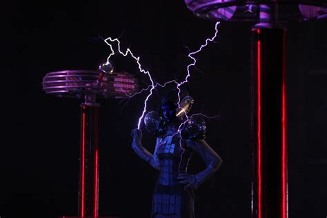 faraday cage dress shows how to get fashionably struck by lightning