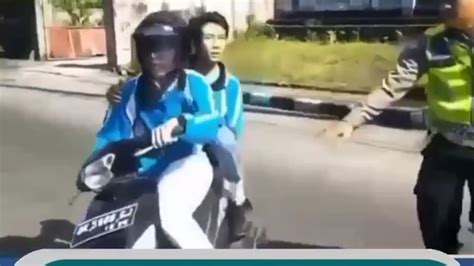 Apes Video Pelajar Coba Kabur Dari Razia Polisi Namun Terserempet Truck