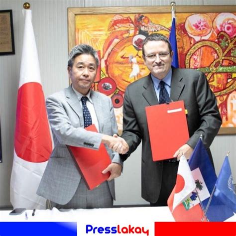 Signature Dun Protocole Daccord Entre Le PNUD Et Lambassade Du Japon