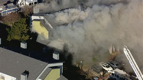 Crews Battle Three Alarm Apartment Complex Fire In Fort Worth Fox 4 News Dallas Fort Worth