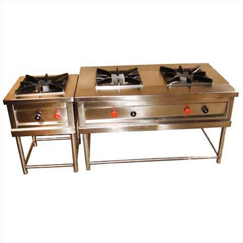 Three Burner Gas Stove at Best Price in Ghaziabad | Star Refrigeration ...