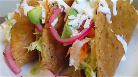 Tacos Dorados De Carne Deshebrada Comidamexicana Youtube