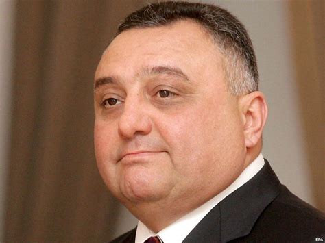 «Мать Эльдара Махмудова Зинаида Михайловна волновалась из-за работы ...