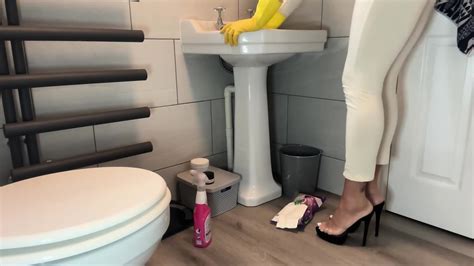 Sexy Milf Cleaning Thong