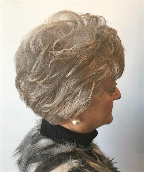 20 Elegant Hairstyles For Women Over 70 To Pull Off In 2022