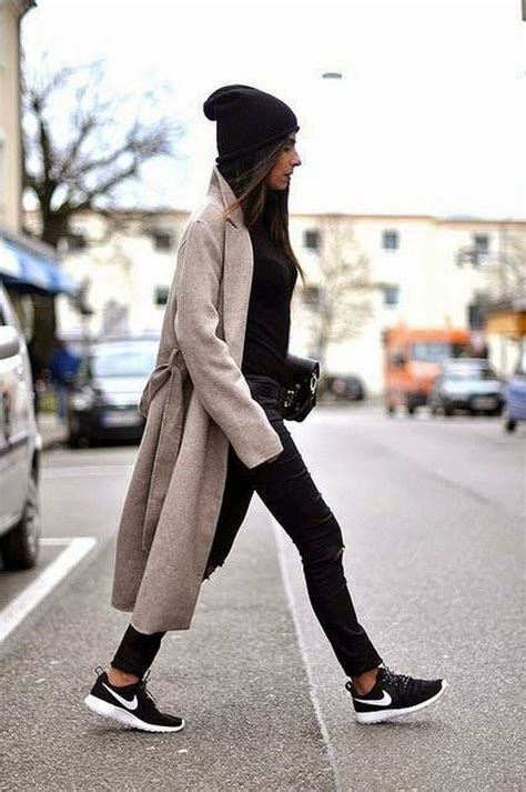 Cute Sporty Outfits Ideas To Try In Winter 05 Winter Outfits Women