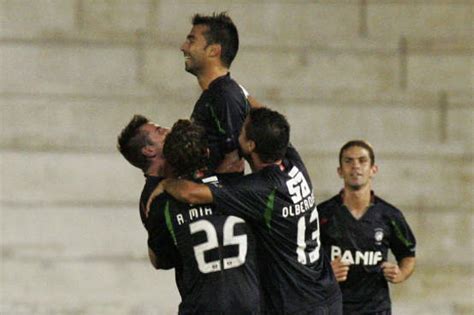 Paixão da bola Àguia ferida na Madeira