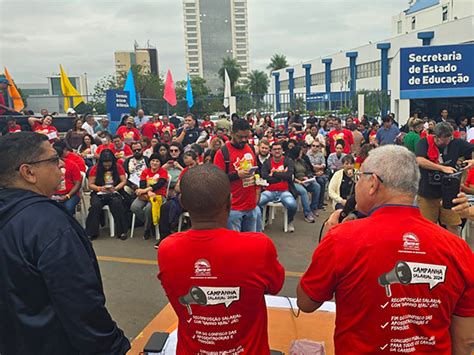 Assembleia Do Sintep Mt Delibera Calend Rio De Mobiliza Es E Luta Por