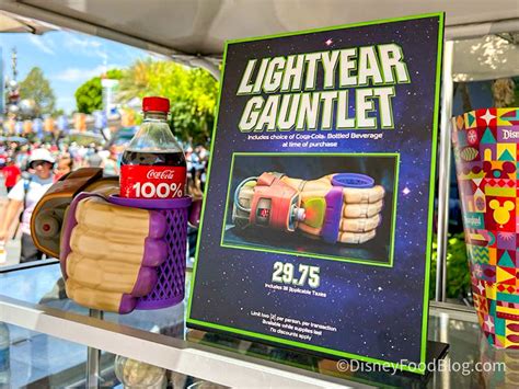 Disneyland Parks Pixars Buzz Lightyear Gauntlet Toy Story Munimoro Gob Pe