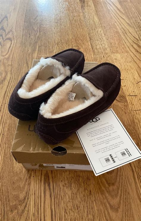 New! Kids UGG slipper shoes size 4 brown in 2020 | Ugg slippers, Kids ...