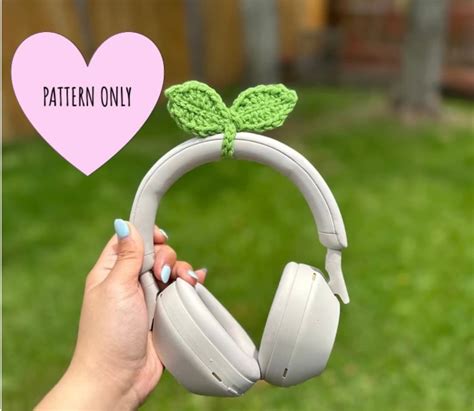 PATTERN Crochet Sprout Leaf Headphone - Etsy in 2023 | Crochet patterns ...