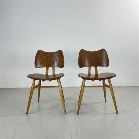 Vintage Butterfly Chairs From Ercol S Set Of For Sale At Pamono