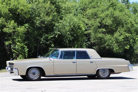 Chrysler Imperial Midwest Car Exchange