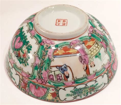 S Chinese Famille Rose Medallion Bowl Qianlong Da Qing Style For