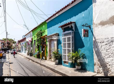 Old houses in Barrio Getsemaní, Cartagena de Indias, Colombia Stock ...