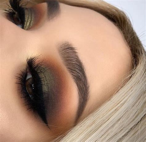 12 Glam Night Out Makeup Ideas Ecemella Makeup For Green Eyes