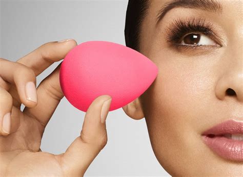 Easy Tips To Clean Your Beauty Blender In The Blink Of An Eye Woman