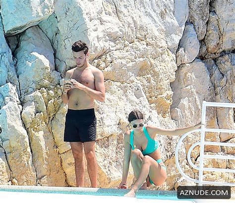 Emily Ratajkowski Sexy Wearing Green Bikini On Vacation In Cannes Aznude