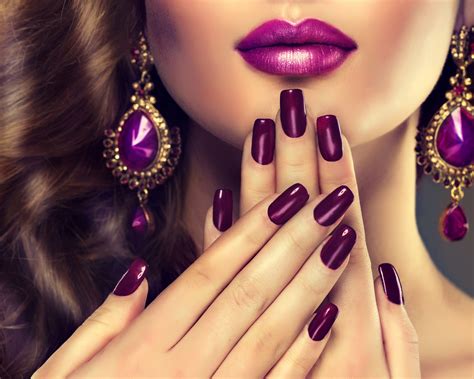 Van Nails Aventura Fashion Nails Purple Manicure Manicure