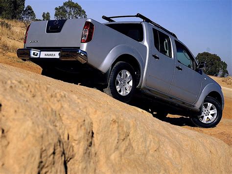 Nissan Navara Frontier Double Cab Specs And Photos 2005 2006 2007