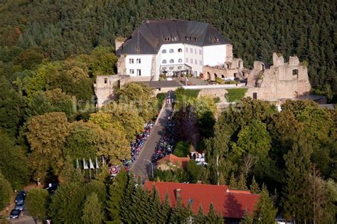 Luftaufnahme Altleiningen Burganlage Des Schloss Burg Jugendherberge