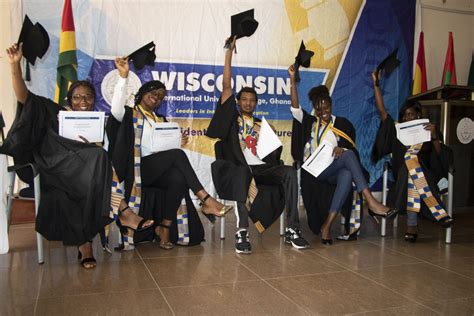 Wisconsin University Graduates English Proficiency Class Wisconsin International University