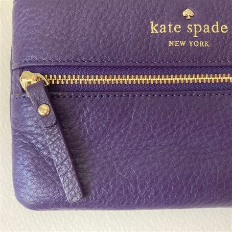 Kate Spade Cobble Hill Bee Pebbled Leather Wristlet Gem