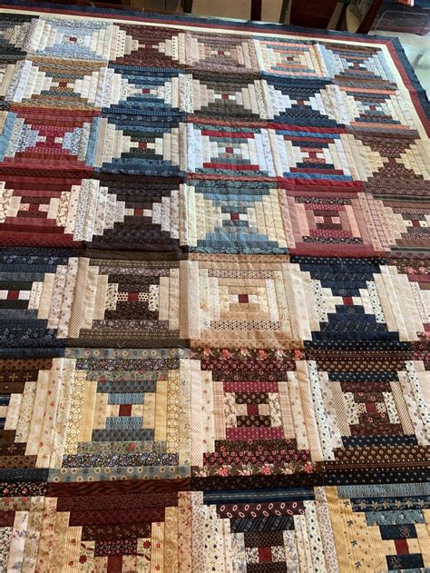 Courthouse Steps Log Cabin Quilt Pattern Log Cabin Quilts