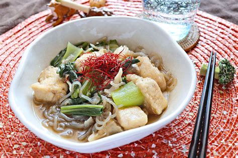 鶏むね肉とチンゲン菜の中華風すき焼き【お腹にやさしいダイエット煮物】｜レシピ・作り方 筋肉料理研究家ryotaのレシピブログ