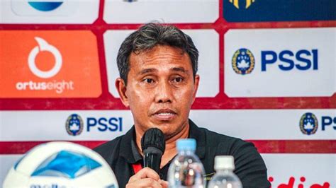 profil  instagram bima sakti legenda hidup  latih timnas