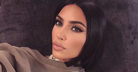 Kim Kardashian Super Fan Gets Reality Star S Famous Writing Tattooed On