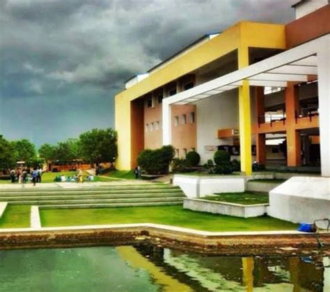 Bharat Institute Of Engineering And Technology Ibrahimpatnam