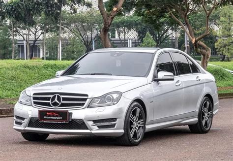 5 Pilihan Mobil Mercy Lama Yang Masih Hits Di Tahun 2023