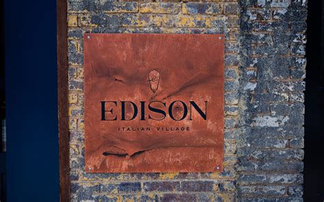 Edison In Italian Village Venue Info On Wedding Maps