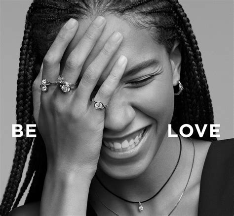 PANDORA Presenta BE LOVE