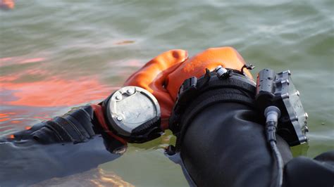 Drysuit Thermal Insulation Dry Suits Worn By The Best Divers Dui