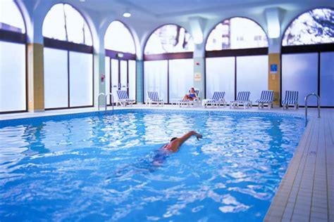 Win Spa Health Club Day Pass | 1 is 2 Fat Weight Loss Guide