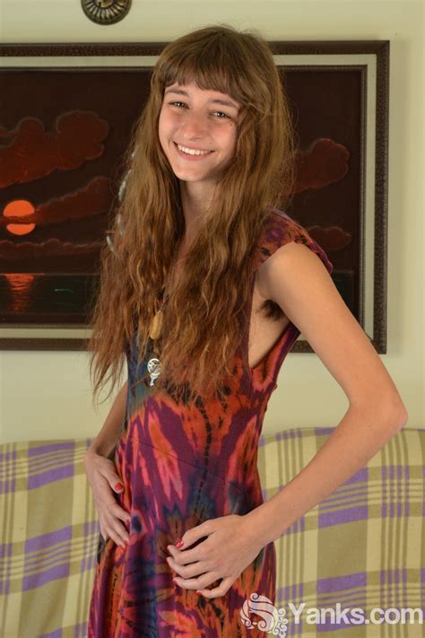 Brunette Teen With Beautiful Breasts Willow Rubs Her Hairy Snatch In A