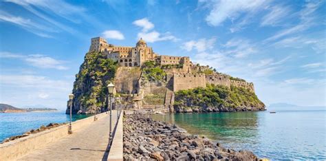 7-Day Amalfi Coast Crewed Motor Yacht Itinerary