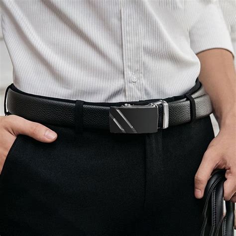 11 Cách phối đồ với áo sơ mi form rộng cho nam hot trend 2022