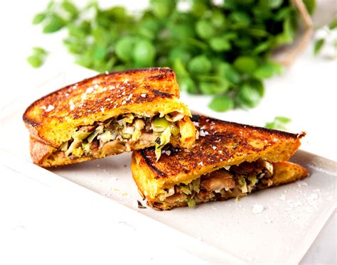 Herbed Mushroom And Leek Toastie Vegan Recipe