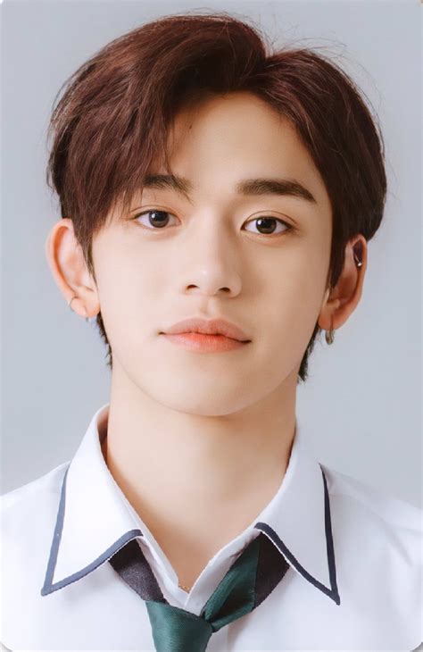 Account Suspended Lucas Nct Film Bagus Foto Kekasih