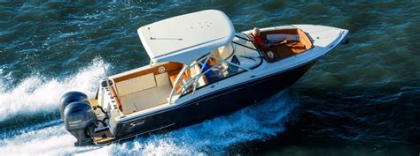 Freshwater Fishing Boats – The Best For Lakes & Rivers | Scout Boats