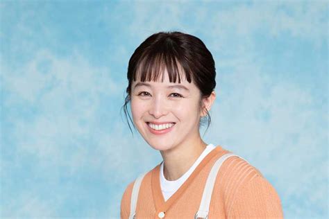 清野菜名、新ドラマ『日曜の夜ぐらいは』で主演 等身大の女性役「繊細に演じていけたら」 Encount