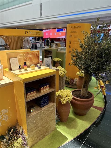 Loccitane Launches Eco Friendly Gift Of Nature Activation At Dubai