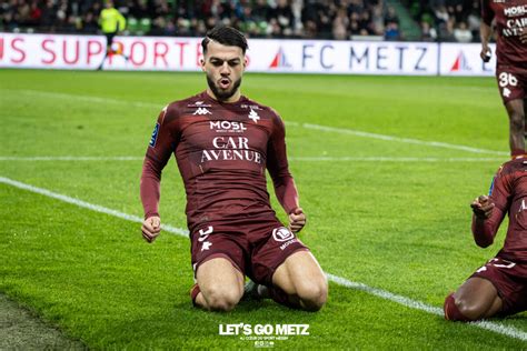 FC Metz Georges Mikautadze Meilleur Joueur De Ligue 2 LGM