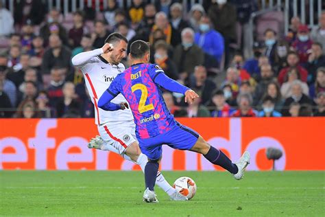 Europa League Eintracht Frankfurt Begeistert Beim Fc Barcelona Und Steht Im Halbfinale Der