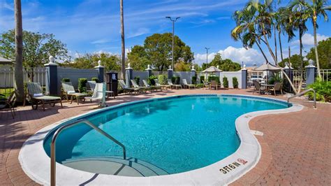 Best Western Fort Myers Inn And Suites From 74 Fort Myers Hotel Deals And Reviews Kayak