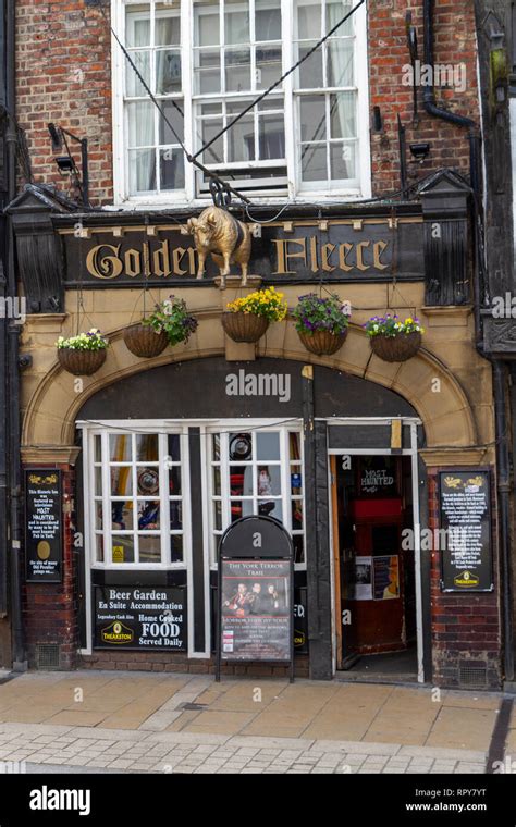 The Golden Fleece Public House Yorks Most Haunted Pub In The City Of