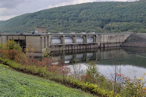 Good River The Complicated History Of The Kinzua Dam And How It